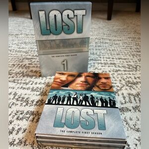 Lost: The Complete First Season 7-Disc DVD Box Set